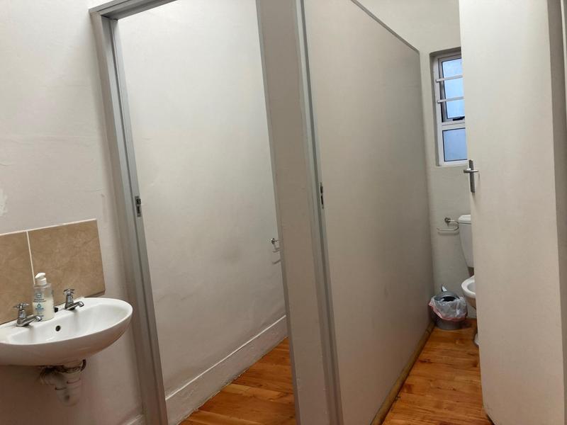 To Let Commercial Property for Rent in Mill Park Eastern Cape